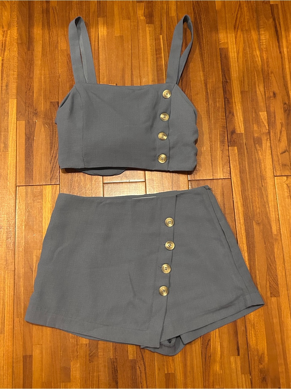 American Threads Slate Gray Two-Piece Button Crop Top & Skort Set